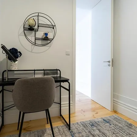 Apartamento Great Flat W. Balcony On Iconic Pedestrian Street *
