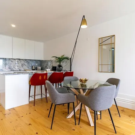 Appartamento Great Flat W. Balcony On Iconic Pedestrian Street Oporto