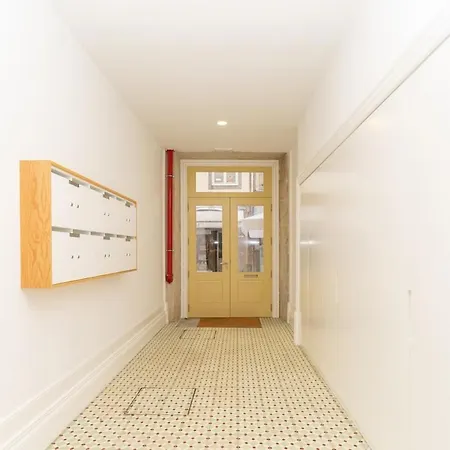Apartament Great Flat W. Balcony On Iconic Pedestrian Street